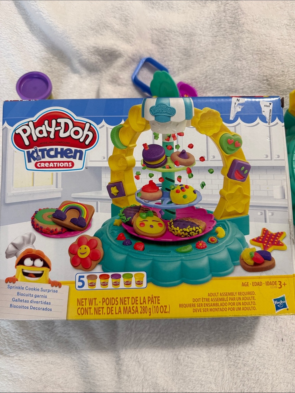 Play-Doh Kitchen Creations Sprinkle Cookie Surprise